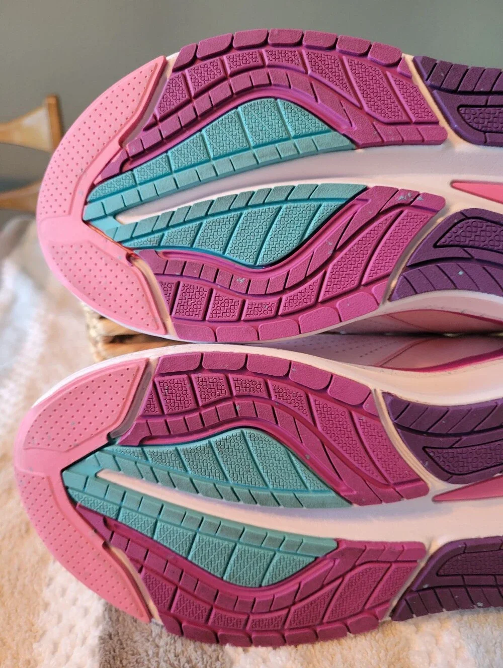Clove Forte Sneakers Shoes Light Pink / Violet / White Women's 12.5 / Men's 11